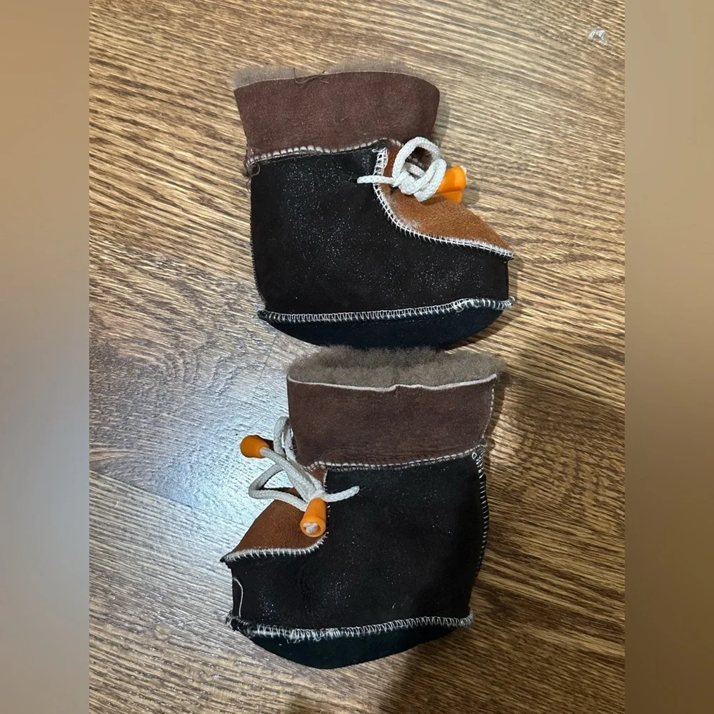 Baby Faux Suede Soft Sole Booties Brown Black Cozy Winter Newborn